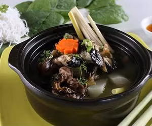 Món ăn bài thuốc từ con lươn ảnh 1