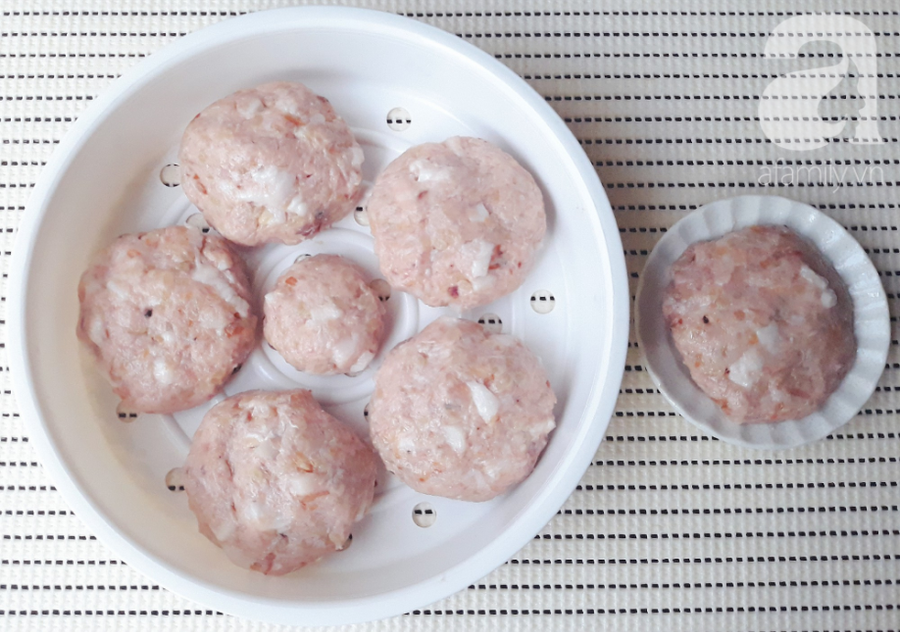 Cách làm chả cốm dẻo ngon thơm nức thử là mê - Ảnh 4. Cách làm chả cốm dẻo ngon thơm nức thử là mê - Ảnh 4.