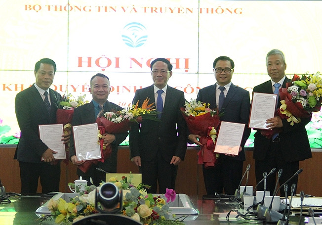 Bổ nhiệm nhân sự Văn phòng Chính phủ, Bộ LĐ-TBXH, Bộ TT&TT ảnh 1 Bổ nhiệm nhân sự Văn phòng Chính phủ, Bộ LĐ-TBXH, Bộ TT&TT ảnh 1