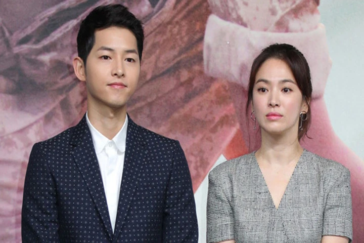 Con trai đệ đơn ly hôn, tin nhắn của bố Song Joong Ki gây "bão" mạng