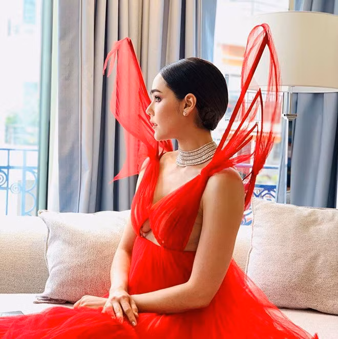 Chong ty phu gui loi yeu thuong den nu hoang goi cam Thai Lan hinh anh 3 