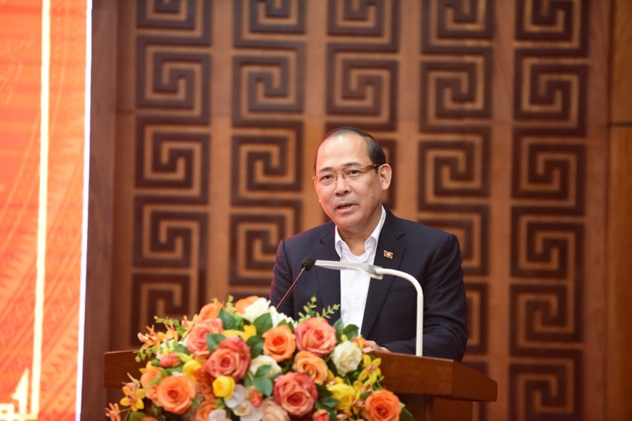 Ông Hoàng Công Thủy phát biểu tại hội nghị.