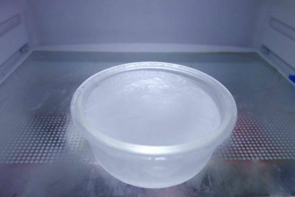 Mỗi tối thấy chồng đặt vào tủ lạnh 1 bát nước, cuối tháng xem hóa đơn điện “tá hỏa” vì bất ngờ ảnh 2 tien dien 2