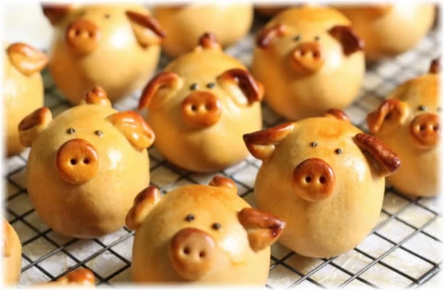 Cách làm bánh Trung thu heo con siêu tốc cho mẹ bận rộn