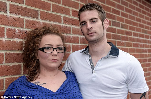  Chantelle hiện tại và bạn trai. 