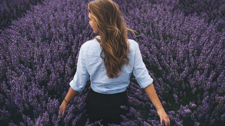 Nếu bạn đang cố gắng chiếm giữ được trái tim của một cô gái, hãy đảm bảo rằng cô ấy cảm thấy thoải mái mỗi khi ở bên bạn. (Ảnh: ITN). Nếu bạn đang cố gắng chiếm giữ được trái tim của một cô gái, hãy đảm bảo rằng cô ấy cảm thấy thoải mái mỗi khi ở bên bạn. (Ảnh: ITN).