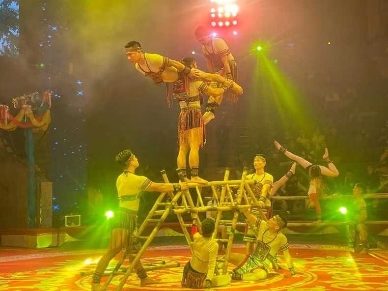 Việt Nam giành 3 giải Vàng tại Liên hoan Xiếc quốc tế 2022