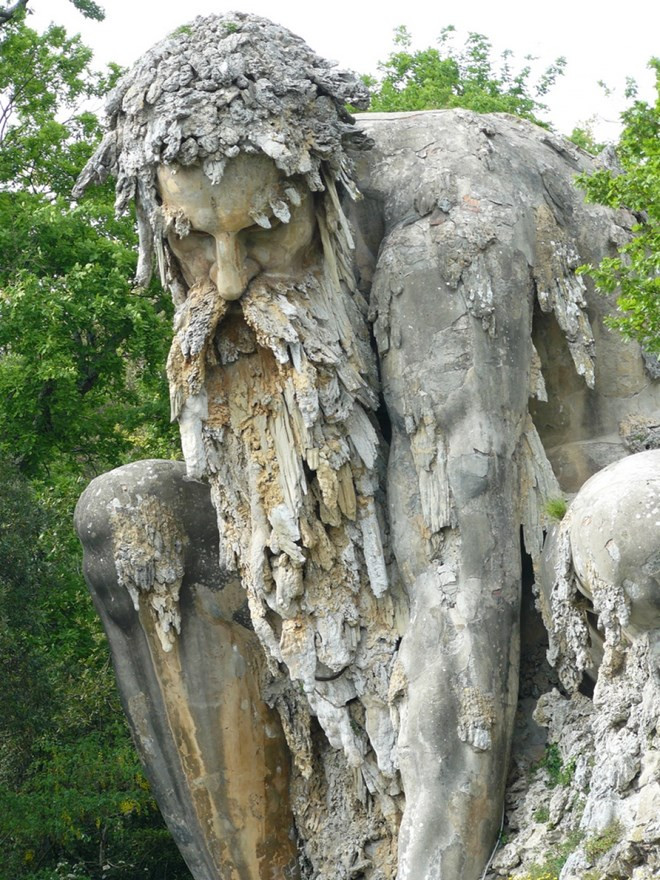 “Bí mật” bên trong bức tượng khổng lồ thế kỷ XVI ảnh 8 “Bí mật” bên trong bức tượng khổng lồ thế kỷ XVI ảnh 8