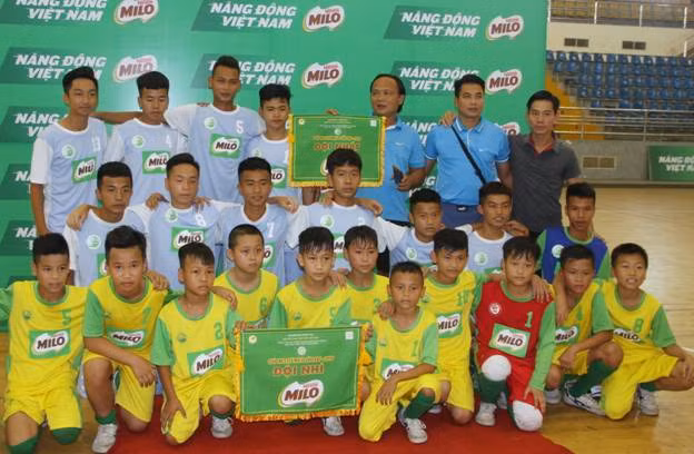 Đội bóng đá THCS Phú Thọ đã xuất sắc vượt qua Thái Nguyên và giành chức vô địch của khu vực I – Cúp Milo 2018