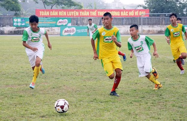 Giải bóng đá HKPĐ học sinh Tiểu học và THCS toàn quốc 