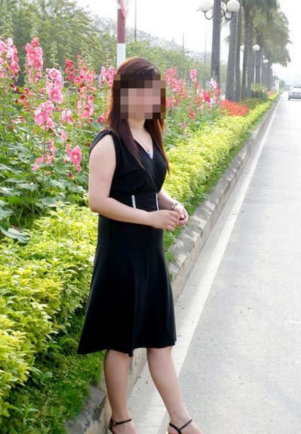 Chị em có bắp tay to, tránh xa 3 kiểu trang phục này ảnh 2 khong muon thien ha nhin thay nhuoc diem bap tay to, chi em buoc phai tranh xa 3 mon nay! - 3