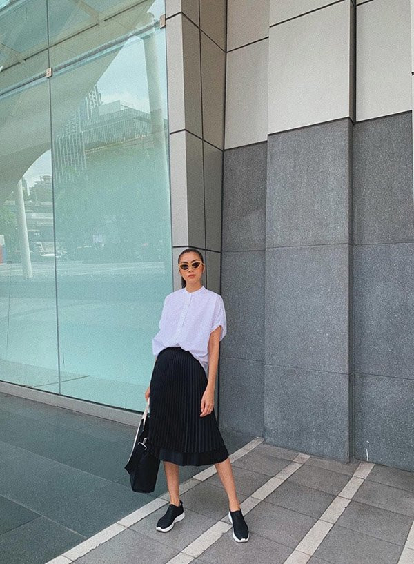 con ai cao tay hon ha tang, dien moi set do den don gian cung khien fan ngat ngay - 6