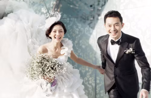 Cởi được áo phụ nữ, thì phải mặc được cho họ chiếc váy cưới, con trai nhé!