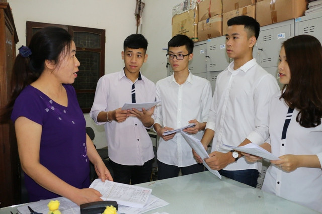 Cân nhắc kỹ khi đăng ký hồ sơ dự thi THPT quốc gia 2018