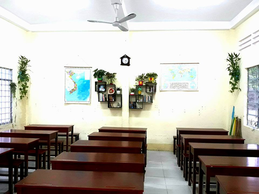 Một góc thư viện của lớp học Trường THPT Long Thạnh Một góc thư viện của lớp học Trường THPT Long Thạnh