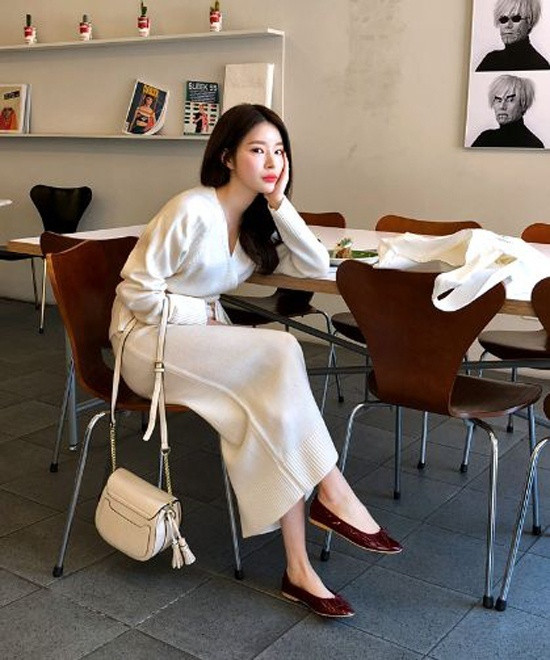 Các mẫu giày đế bệt tiện dụng cho nàng công sở, cứ đi là tự nhiên đẹp ảnh 2