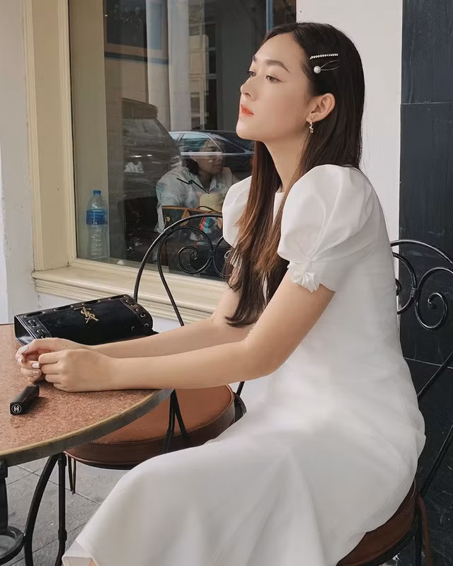 Nàng Á hậu được ví là bản sao của Hà Tăng: Style chỉ toàn màu đen - trắng nhưng sang chảnh như tiểu thư nhà trâm anh thế phiệt - Ảnh 15.