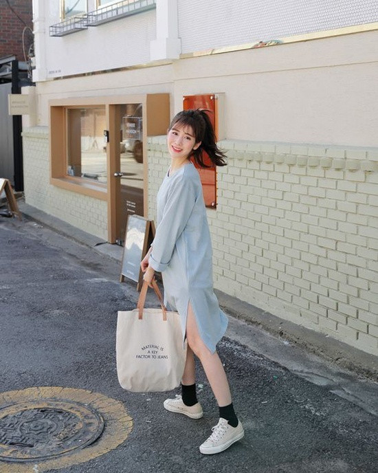 Các mẫu giày đế bệt tiện dụng cho nàng công sở, cứ đi là tự nhiên đẹp ảnh 9