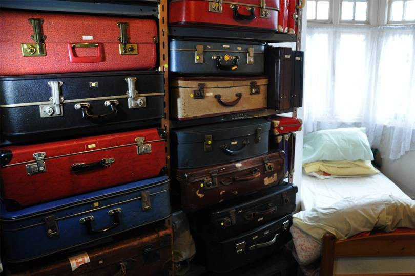 Gặp gỡ Tim Rowett, người đàn ông dành 60 năm cuộc đời để sưu tập 25.000 món đồ chơi độc lạ - Ảnh 5. Gặp gỡ Tim Rowett, người đàn ông dành 60 năm cuộc đời để sưu tập 25.000 món đồ chơi độc lạ - Ảnh 5.