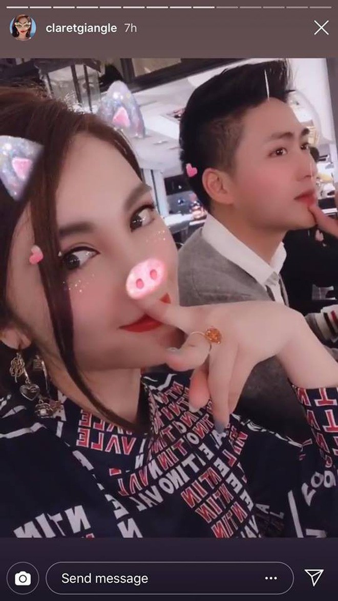 Tiệc năm mới của Rich Kid Việt: Hội em chồng Hà Tăng dẫn đầu về độ sang chảnh ảnh 7 Tiệc năm mới của Rich Kid Việt: Hội em chồng Hà Tăng dẫn đầu về độ sang chảnh ảnh 7