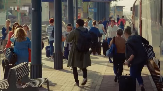 Khán giả bất ngờ phát hiện sạn cực lớn trong phim của Hyun Bin và Park Shin Hye? - Ảnh 4. Khán giả bất ngờ phát hiện sạn cực lớn trong phim của Hyun Bin và Park Shin Hye? - Ảnh 4.