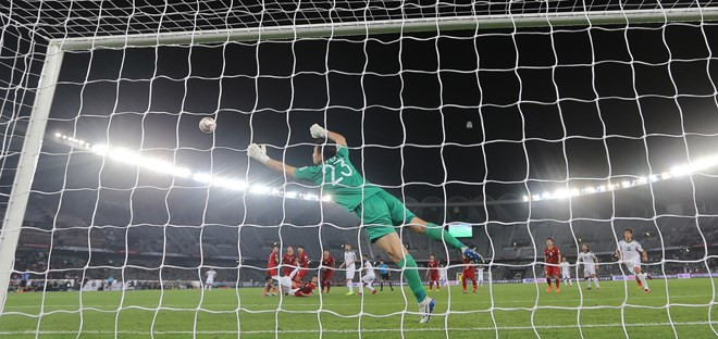 HLV Park Hang Seo chưa hài lòng về hàng phòng ngự tuyển Việt Nam ảnh 1