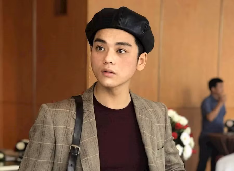 Chàng nhân viên ngân hàng điển trai, dáng đẹp chuẩn người mẫu ảnh 7