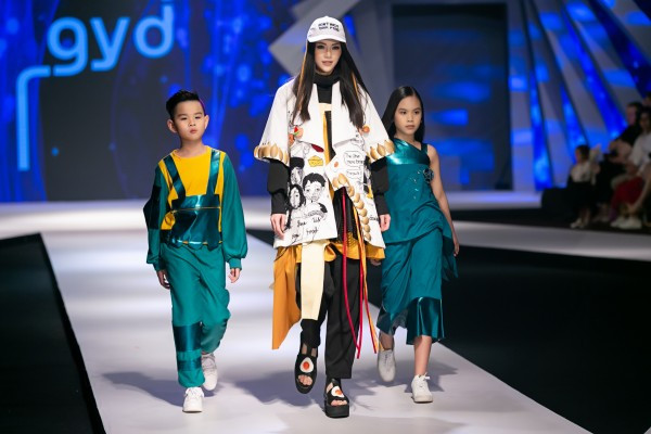 Vì sao Hoa hậu Phương Khánh bị buộc bồi thường, giảm từ 3 tỷ còn 500 triệu đồng? ảnh 2 Hé lộ lý do Hoa hậu Trái đất Phương Khánh bị buộc bồi thường, giảm từ 3 tỷ còn 500 triệu đồng!