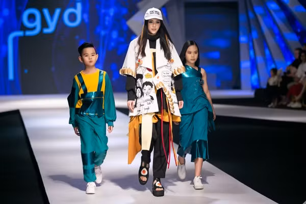 Hé lộ lý do Hoa hậu Trái đất Phương Khánh bị buộc bồi thường, giảm từ 3 tỷ còn 500 triệu đồng!