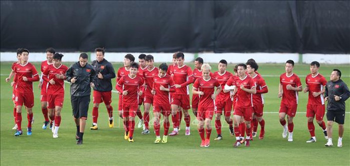 Asian Cup: Đội tuyển Việt Nam chuẩn bị kỹ lưỡng cho cuộc đối đầu với Iraq ngày 8/1 ảnh 3