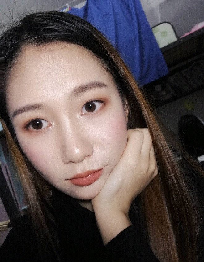 Chùm ảnh trước và sau khi photoshop khiến con trai đồng loạt ngả mũ vì quá vi diệu - Ảnh 7. Chùm ảnh trước và sau khi photoshop khiến con trai đồng loạt ngả mũ vì quá vi diệu - Ảnh 7.