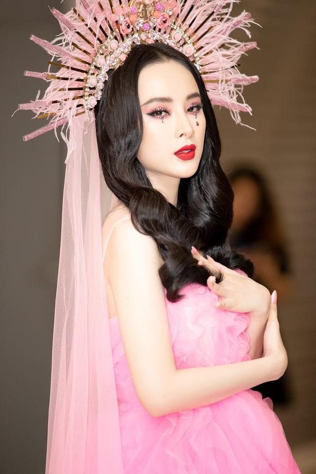 Hóa Nữ thần mặt trời, Angela Phương Trinh vẫn lép vế bởi người này ảnh 4 Hóa Nữ thần mặt trời, Angela Phương Trinh vẫn lép vế bởi người này ảnh 4