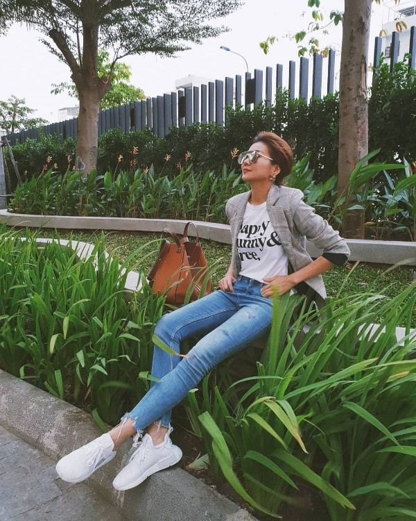 Chỉ ngắm gu thời trang của Thanh Hằng, bạn sẽ có loạt ý tưởng mặc đẹp cho mùa thu này