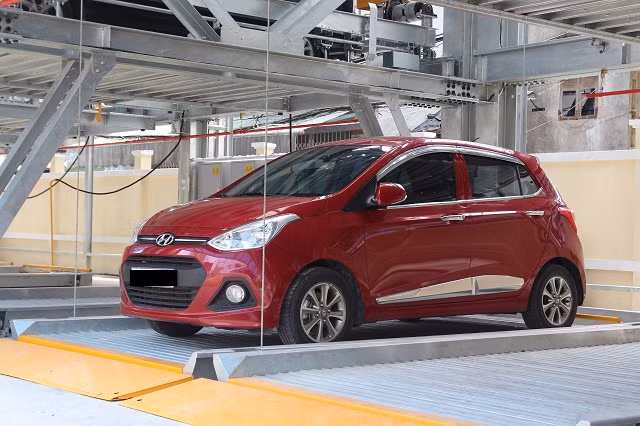 Bãi đỗ xe được thiết kế dành cho loại xe từ 4 đến 7 chỗ.