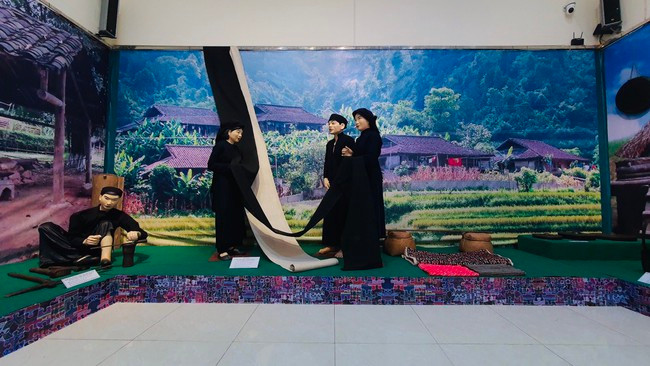 Vẻ đẹp của gia đình luôn là nền tảng cho văn hóa đất nước.