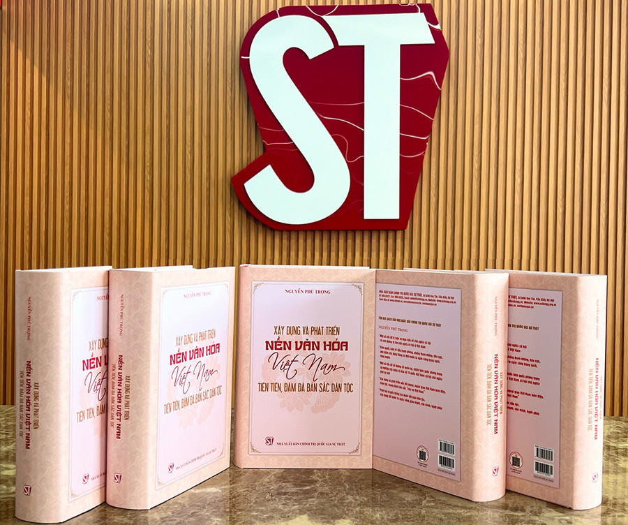 Cuốn sách được triển khai từ tháng 3/2023, ra mắt vào dịp kỷ niệm 99 năm Ngày Báo chí cách mạng Việt Nam. Cuốn sách được triển khai từ tháng 3/2023, ra mắt vào dịp kỷ niệm 99 năm Ngày Báo chí cách mạng Việt Nam.