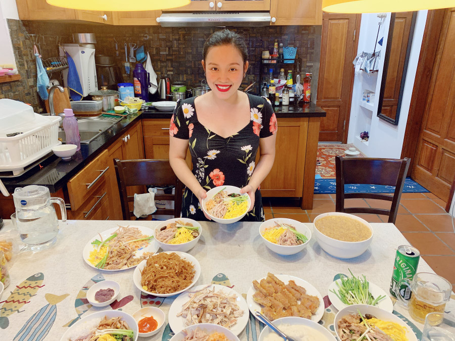 Chị Lan Anh. Chị Lan Anh.