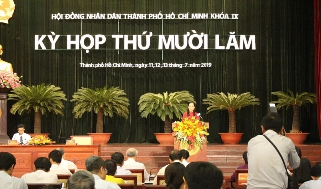 Kỳ họp thứ 15 của HĐND TPHCM khóa IX ngày làm việc thứ 2