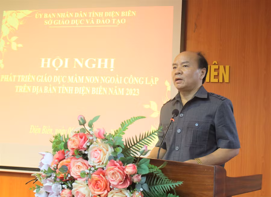 Ông Đào Hoài Nam, Phó Chủ tịch UBND thành phố Điện Biên Phủ tham luận tại Hội nghị. Ông Đào Hoài Nam, Phó Chủ tịch UBND thành phố Điện Biên Phủ tham luận tại Hội nghị.