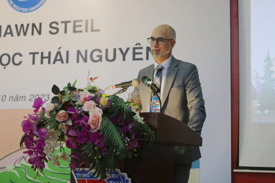 Ngài Shawn Steil, Đại sứ Canada tại Việt Nam.