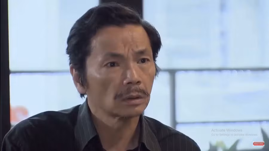 Ông Sơn có phần ngơ ngác khi nghe ông Quốc nói.