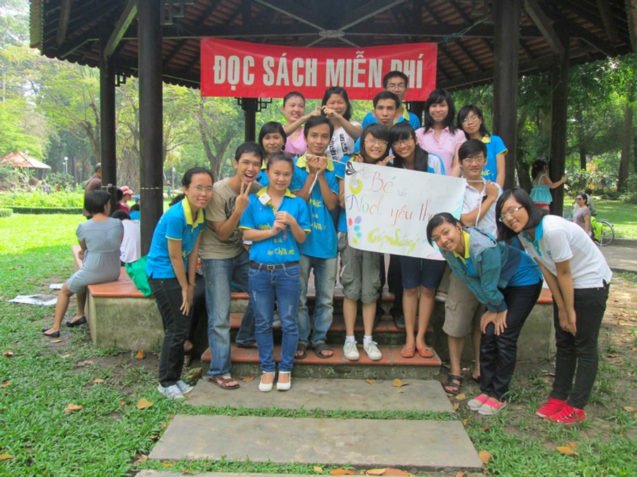 Hoàng Minh Thủy là nòng cốt trong Câu lạc bộ đọc sách miễn phí