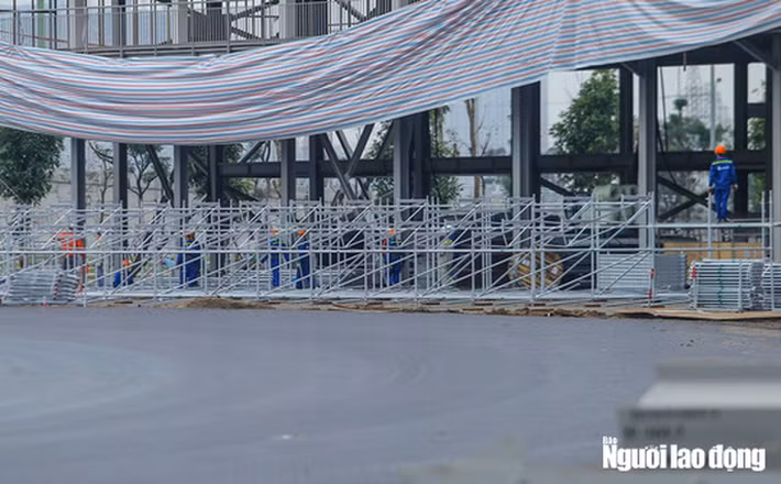 Toàn cảnh hình hài đường đua F1 Việt Nam đang hoàn thiện - Ảnh 6.