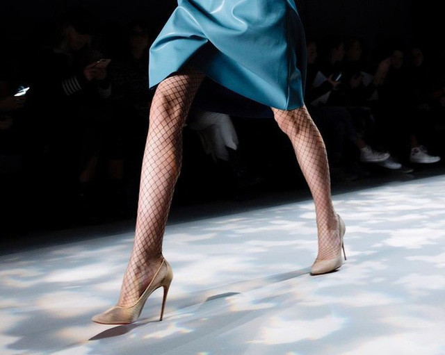 6 dạng phẫu thuật thẩm mỹ đến bác sĩ cũng ghê tay ảnh 6