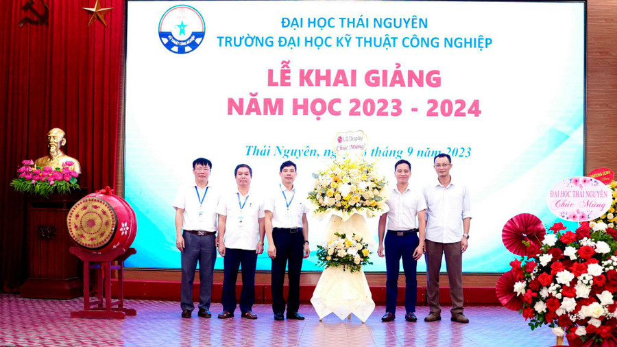 Trường Đại học Kỹ thuật Công nghiệp là một trong những trường đại học có thương hiệu về đào tạo khối ngành kỹ thuật trực thuộc Đại học Thái Nguyên, đồng thời là trung tâm nghiên cứu kỹ thuật lớn của vùng Trung du và miền núi phía Bắc.