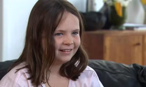 Harper Nielsen, 9 tuổi, học sinh trường tiểu học Kenmore South State ở bang Queensland, Australia. Ảnh: Nine News.