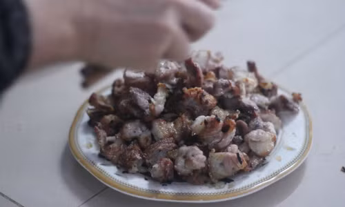 Một món ăn có thể khiến nhiều đôi xung đột và chia tay. Ảnh: MT.