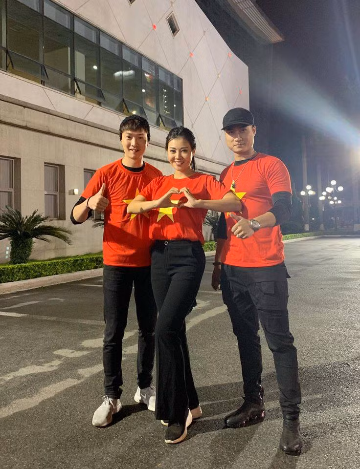 Thể thao - Chung kết AFF Cup 2018 Việt Nam–Malaysia: Nghệ sĩ Việt dự đoán bất ngờ về tỉ số