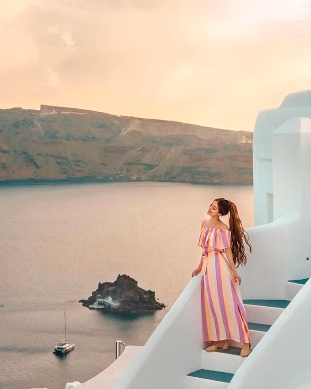  Hiện nay, cô sở hữu khoảng 311.000 lượt follow trên Instagram. 