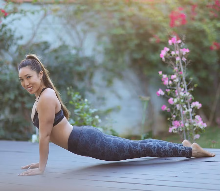 7 tư thế yoga giúp chữa đau lưng và trị chứng mất ngủ